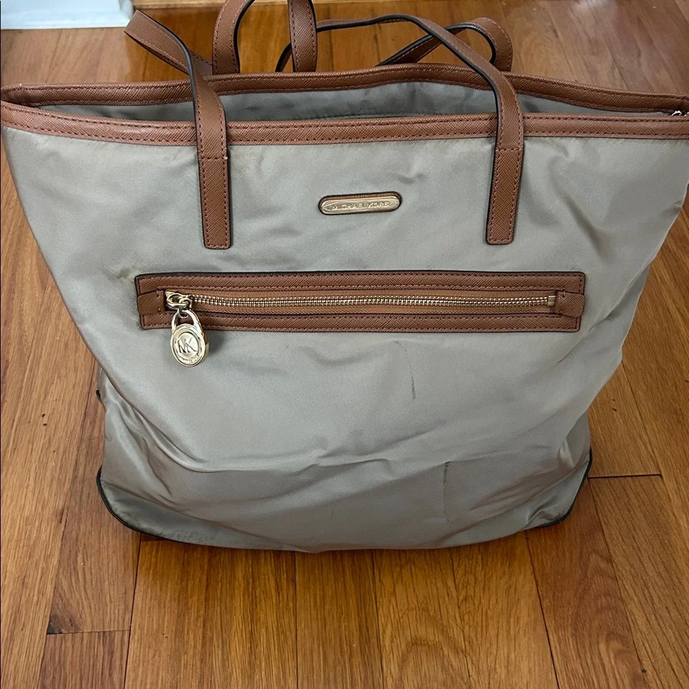 Micheal Kors Brown Tote Bag